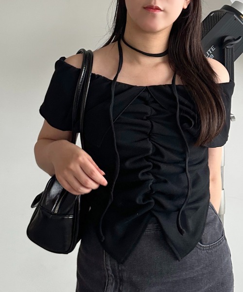 apres jour mignon(アプレジュールミニョン)の「【apres jour mignon SOIE】タイ付きオフショルトップス【ZOZOTOWN限定アイテム】(Tシャツ/カットソー・レディース・ブラック/チャコールグレー/オフホワイト・フリー/X-LARGE)」の13枚目の写真