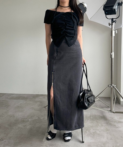 apres jour mignon(アプレジュールミニョン)の「【apres jour mignon SOIE】タイ付きオフショルトップス【ZOZOTOWN限定アイテム】(Tシャツ/カットソー・レディース・ブラック/チャコールグレー/オフホワイト・フリー/X-LARGE)」の18枚目の写真