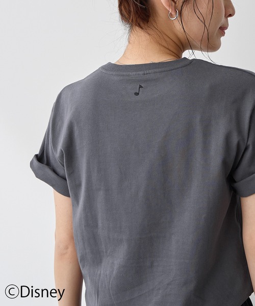 for/c（フォーシー）の「DISNEY MICKEY MOUSE / Tシャツ（タイプA）【サスティナブル】（Tシャツ/カットソー・レディース・オフホワイト/スミクロ・M/L/LL）」の14枚目の写真