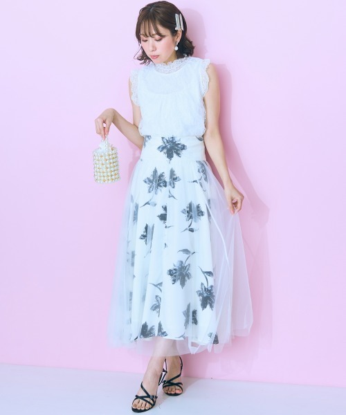 marun（マルン）の「＜大きいサイズ＞ レースタンクトップ marun（タンクトップ・レディース・ブラック/オフホワイト・5L/4L/3L/LL/L）」の21枚目の写真