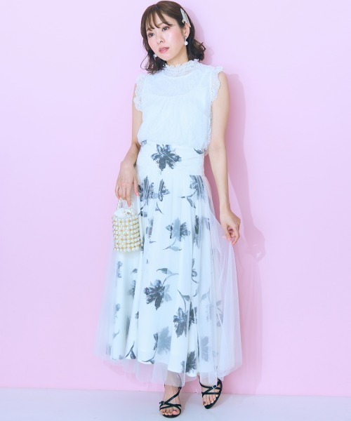 marun（マルン）の「＜大きいサイズ＞ レースタンクトップ marun（タンクトップ・レディース・ブラック/オフホワイト・5L/4L/3L/LL/L）」の11枚目の写真