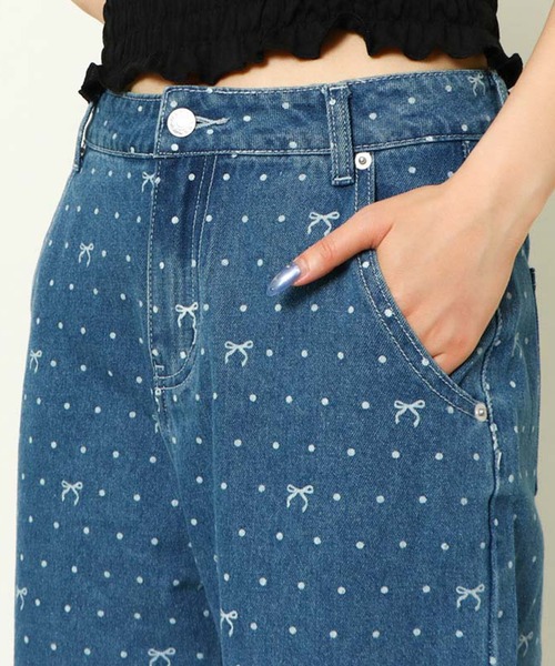 GORGE(ゴージ)の「《総柄リボン×美脚シルエット》レディース デニムパンツ ストレート 体型カバー 春夏秋(デニムパンツ・レディース・ライトブルーグレー/ブルー・S/M)」の8枚目の写真