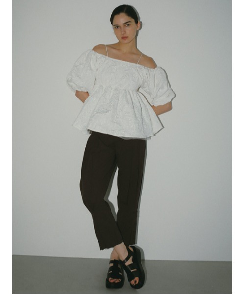 AMAIL(アマイル)の「Poco flare 2way cloth(その他トップス・レディース・ホワイト/ブラック・FREE)」の11枚目の写真