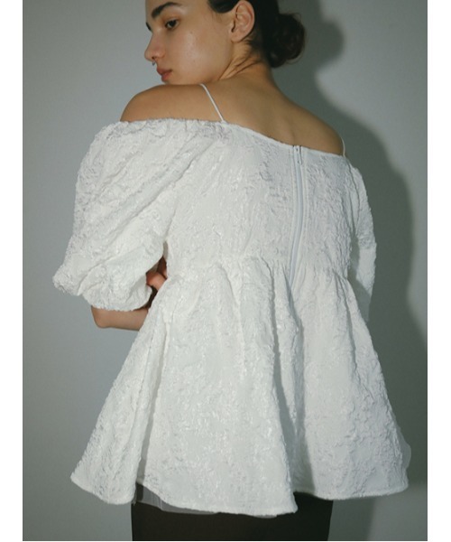 AMAIL(アマイル)の「Poco flare 2way cloth(その他トップス・レディース・ホワイト/ブラック・FREE)」の9枚目の写真