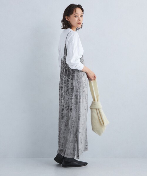 MILLER（ミラー）の「【別注】＜Robert P. Miller＞ベロア キャミソールワンピース（ワンピース・レディース・グレー/モカ/ネイビー・FREE）」の2枚目の写真