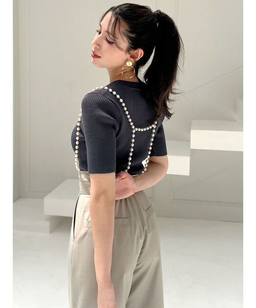 RESEXXY（リゼクシー）の「パールサスペンダーパンツ（その他パンツ・レディース・ブラック/チャコールグレー/ベージュ・FREE）」の4枚目の写真