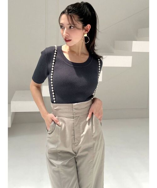 RESEXXY（リゼクシー）の「パールサスペンダーパンツ（その他パンツ・レディース・ブラック/チャコールグレー/ベージュ・FREE）」の5枚目の写真