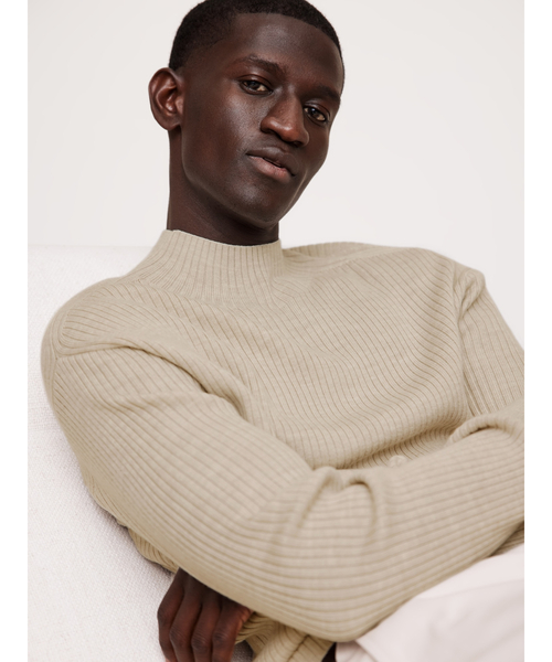 リブ メリノ モックネック セーター