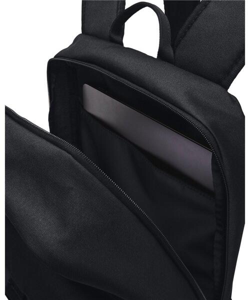UNDER ARMOUR（アンダーアーマー）の「UAトライアンフ キャンパス バックパック（ライフスタイル/メンズ/レディース）（バックパック/リュック・レディース・ブラック・ONESIZE）」の5枚目の写真