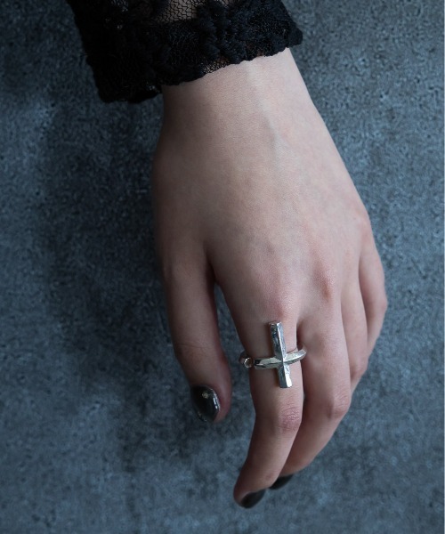 HARE（ハレ）の「【UNDERGROUND MODE】クロスリング(HARE)（リング・メンズ・シルバー・FREE）」の6枚目の写真