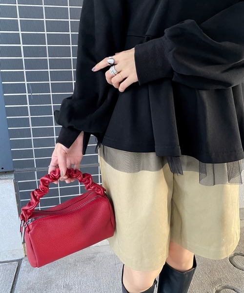 JUNOAH（ジュノア）の「ぺプラムチュールスウェットトップス（スウェット・レディース・杢グレー/ブラック/アイボリー・X-LARGE/LARGE/MEDIUM）」の7枚目の写真