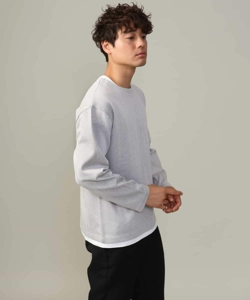 a.v.v（アーヴェヴェ）の「【きれいめ秋TOPS】ヘリンボーンフェイクレイヤードセミワイドカットソー（Tシャツ/カットソー・メンズ・チャコールグレー/グレー/ライトグレー・46/48/50）」の18枚目の写真