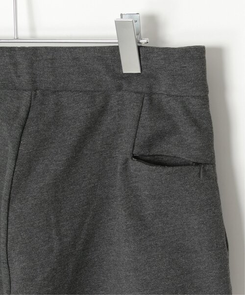 ikka(イッカ)の「【セットアップ対応】テックストレッチテーパードパンツ(その他パンツ・メンズ・ブラック/オリーブ/スモークグレー・S/M/L/XL)」の21枚目の写真