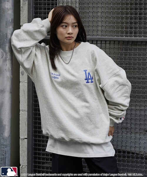 MLB(メジャーリーグベースボール)の「MLB/メジャーリーグベースボール MLB 別注ボースサイドロゴスウェット(限定展開)(スウェット・メンズ・ブラック系その他/ブラック系その他2/グレー系その他/グレー系その他2/ネイビー/ブラウン・SMALL/MEDIUM/LARGE)」の11枚目の写真