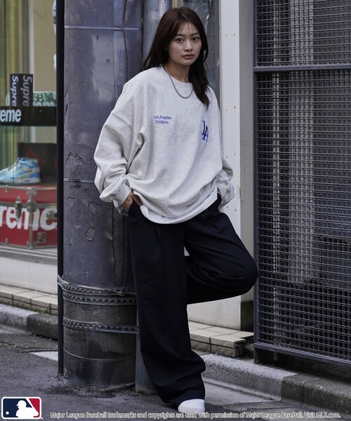 MLB(メジャーリーグベースボール)の「MLB/メジャーリーグベースボール MLB 別注ボースサイドロゴスウェット(限定展開)(スウェット・メンズ・ブラック系その他/ブラック系その他2/グレー系その他/グレー系その他2/ネイビー/ブラウン・SMALL/MEDIUM/LARGE)」の17枚目の写真