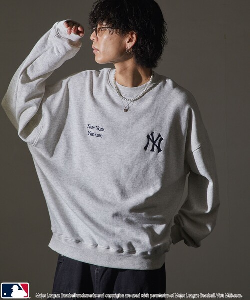 MLB(メジャーリーグベースボール)の「MLB/メジャーリーグベースボール MLB 別注ボースサイドロゴスウェット(限定展開)(スウェット・メンズ・ブラック系その他/ブラック系その他2/グレー系その他/グレー系その他2/ネイビー/ブラウン・SMALL/MEDIUM/LARGE)」の20枚目の写真