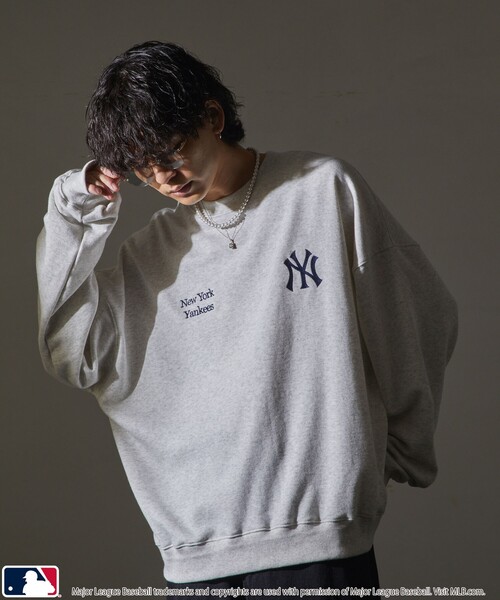 MLB(メジャーリーグベースボール)の「MLB/メジャーリーグベースボール MLB 別注ボースサイドロゴスウェット(限定展開)(スウェット・メンズ・ブラック系その他/ブラック系その他2/グレー系その他/グレー系その他2/ネイビー/ブラウン・SMALL/MEDIUM/LARGE)」の21枚目の写真