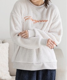 ad thie（アドティエ）の「刺繍ロゴ ボアプルオーバー（スウェット）」