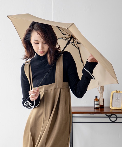 because- '携帯よりも軽い約140g'“little U”ミニ傘 全長17cmで持ち運び
