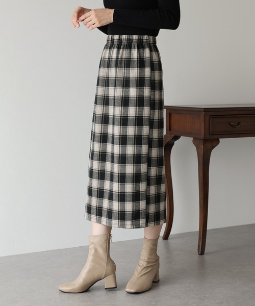 BLUEEAST（ブルーイースト）の「《新色追加／選べるチェック柄》チェック柄タイトスカート（スカート・レディース・ブラウン/ベージュ/ブラック/ネイビー/ブラウン系/ダークブラウン/ネイビー系・MEDIUM）」の5枚目の写真