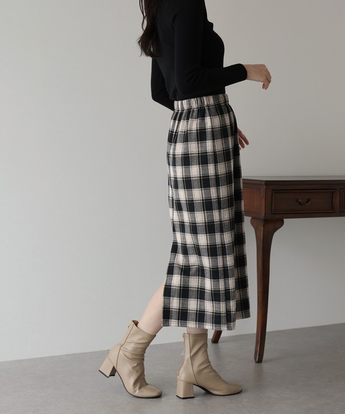 BLUEEAST（ブルーイースト）の「《新色追加／選べるチェック柄》チェック柄タイトスカート（スカート・レディース・ブラウン/ベージュ/ブラック/ネイビー/ブラウン系/ダークブラウン/ネイビー系・MEDIUM）」の10枚目の写真
