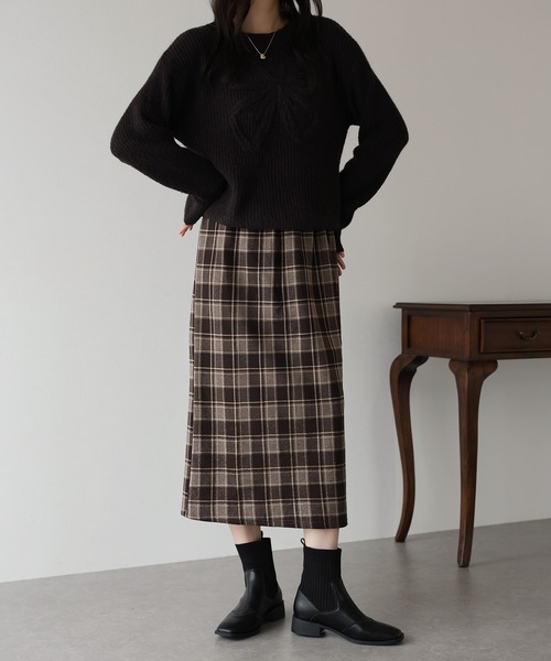 BLUEEAST（ブルーイースト）の「《新色追加／選べるチェック柄》チェック柄タイトスカート（スカート・レディース・ブラウン/ベージュ/ブラック/ネイビー/ブラウン系/ダークブラウン/ネイビー系・MEDIUM）」の16枚目の写真