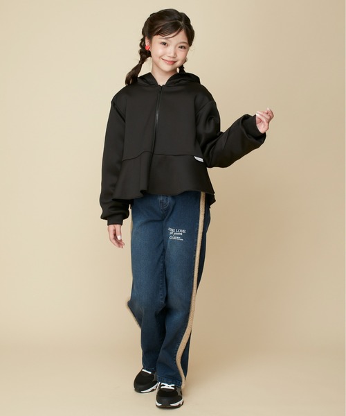 JENNI love（ジェニィラブ）の「フリルダンボールニットZIPパーカー（パーカー・キッズ・アイボリー/ブラック/グレー・130cm/140cm/150cm/160cm）」の21枚目の写真