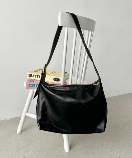 SOLLON.(ソルロン)の「ワンハンドルPUショルダーバッグ(ショルダーバッグ・レディース・アイボリー/ブラック/モカ/ブラウン・FREE)」の7枚目の写真