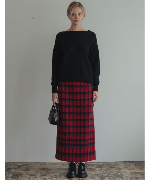 Re:EDIT（リエディ）の「[2024-25 WINTER COLLECTION]アルパカタッチオフショルダーニットトップス（ニット/セーター・レディース・グレー/ブラック/アイボリー/ブラウン/レッド・MEDIUM/LARGE）」の7枚目の写真