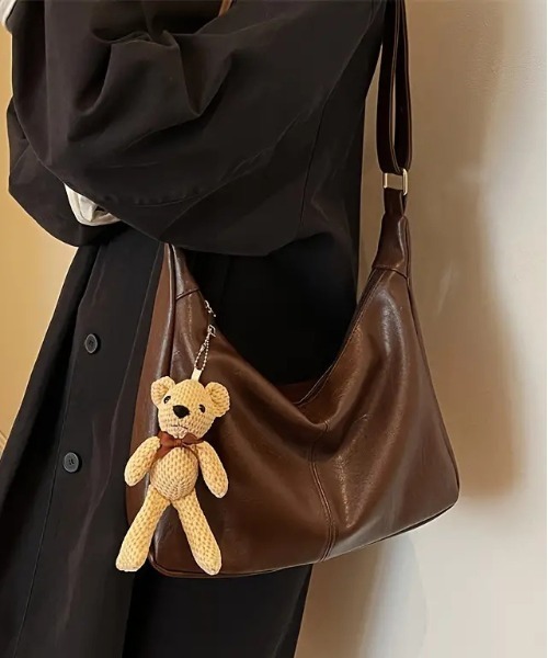 FREE STYLISTS(フリー スタイリスト)の「Y2K くまチャーム 付ショルダーBAG(ショルダーバッグ・レディース・ブラック/ダークブラウン/カーキ/ブラウン・FREE)」の11枚目の写真