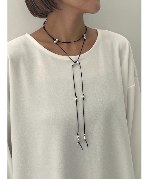 CHIGNON（シニヨン）の「CHIGNON マルチWAY丸玉コードチョーカー（ネックレス・レディース・シルバー/ベージュ/ゴールド・FREE）」の10枚目の写真