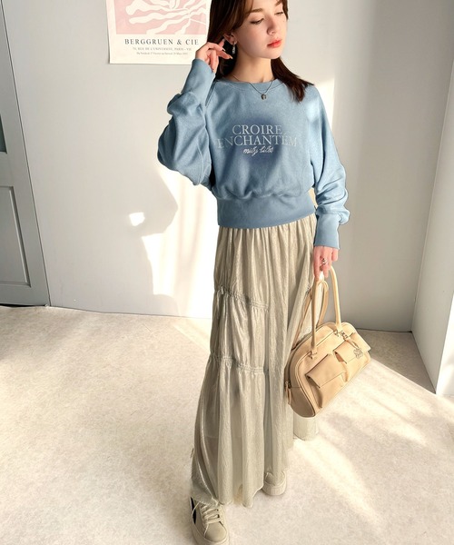 mily bilet（ミウィビレット）の「【mily bilet】カジュアルだけどこなれ感たっぷり。ラインストーン＆ぼかしプリント裏毛使いスウェットクロップド丈トップス（スウェット・レディース・グレー/ブルー/オートミール/レッド・LARGE/SMALL/X-LARGE/MEDIUM）」の11枚目の写真