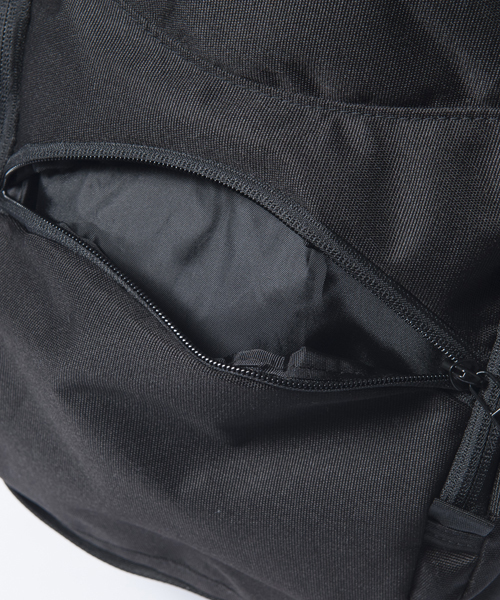 X-girl（エックスガール）の「"XGL WHEEL CO." SKATE BACKPACK（バックパック/リュック・レディース・ブラック/ピンク・ONE SIZE）」の6枚目の写真