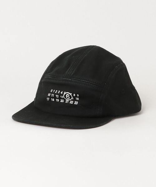 MM6 Maison Margiela(エムエムシックス メゾン マルジェラ)の「MM6 Maison Margiela(エムエムシックス メゾン マルジェラ)Kids & Junior ブランドロゴキャップ(キャップ・キッズ・ピンク/ブラック・Ⅱ/Ⅲ)」の1枚目の写真