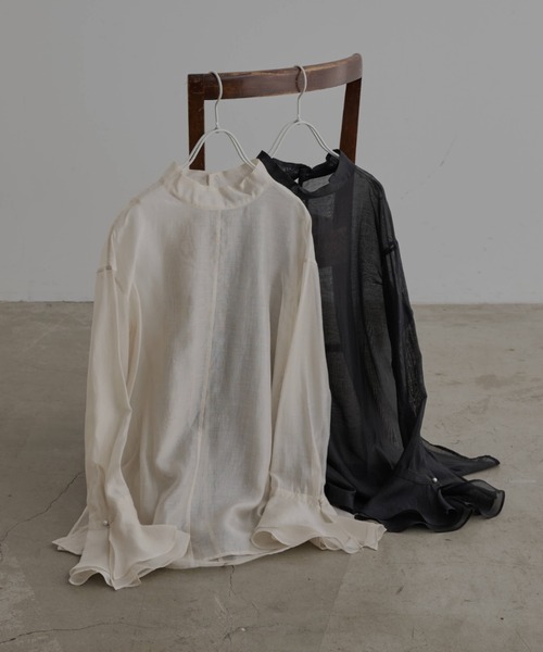 PUAL CE CIN（ピュアルセシン）の「【Du noir】パール使いシアー袖フレアブラウス（シャツ/ブラウス・レディース・ブラック/ライトベージュ・FREE）」の7枚目の写真