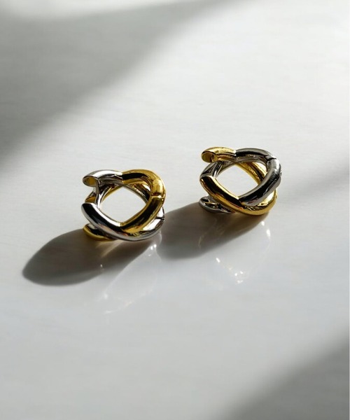 rae(レイ)の「【rae】cross pierce/クロスピアス(ピアス(両耳用)・レディース・マルチ/シルバー・FREE)」の2枚目の写真