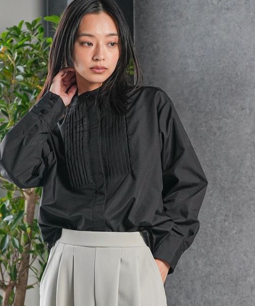 mili an deni（ミリアンデニ）の「ノーカラータキシードシャツ（シャツ/ブラウス・レディース・ブラック/サックスブルー/ブルー/オフホワイト・L/M）」の11枚目の写真