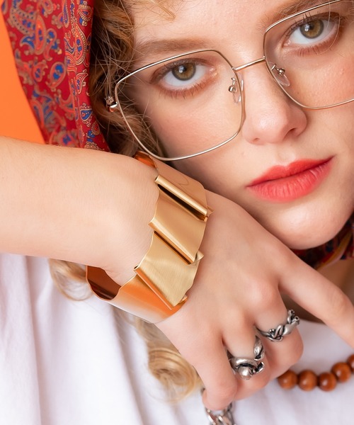 an meets zakka グニャグニャレイヤープレートメタルバングル / 太め