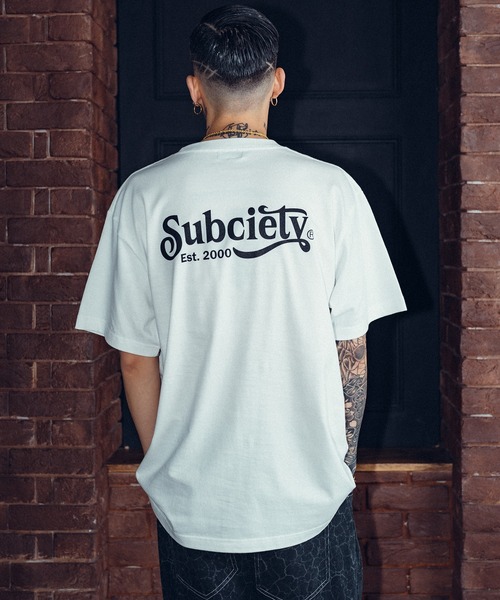 Subciety（サブサエティ）の「Stream tee（Tシャツ/カットソー・メンズ・ホワイト/オレンジ/ブラック×ブラック/ブラック・SMALL/MEDIUM/LARGE/X-LARGE/XX-LARGE）」の10枚目の写真