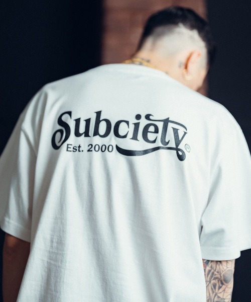 Subciety（サブサエティ）の「Stream tee（Tシャツ/カットソー・メンズ・ホワイト/オレンジ/ブラック×ブラック/ブラック・SMALL/MEDIUM/LARGE/X-LARGE/XX-LARGE）」の12枚目の写真