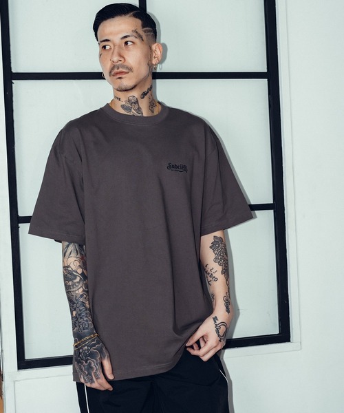 Subciety（サブサエティ）の「Stream tee（Tシャツ/カットソー・メンズ・ホワイト/オレンジ/ブラック×ブラック/ブラック・SMALL/MEDIUM/LARGE/X-LARGE/XX-LARGE）」の6枚目の写真