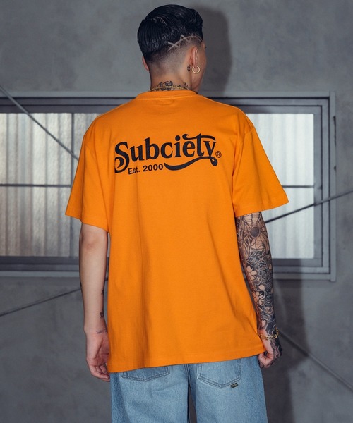 Subciety（サブサエティ）の「Stream tee（Tシャツ/カットソー・メンズ・ホワイト/オレンジ/ブラック×ブラック/ブラック・SMALL/MEDIUM/LARGE/X-LARGE/XX-LARGE）」の7枚目の写真