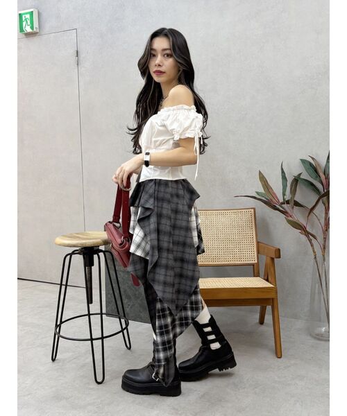 EVRIS（エヴリス）の「ランダムチェックアシンメトリーミニスカート（スカート・レディース・ブルー/ブラック・MEDIUM/SMALL）」の15枚目の写真