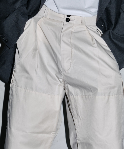 Ets.MATERIAUX(マテリオ)の「ETS.MATERIAUX(マテリオ) イタリアン アーミー マウンテン パンツ(カーゴパンツ・メンズ・ホワイト系その他/オリーブ・2/3)」の6枚目の写真