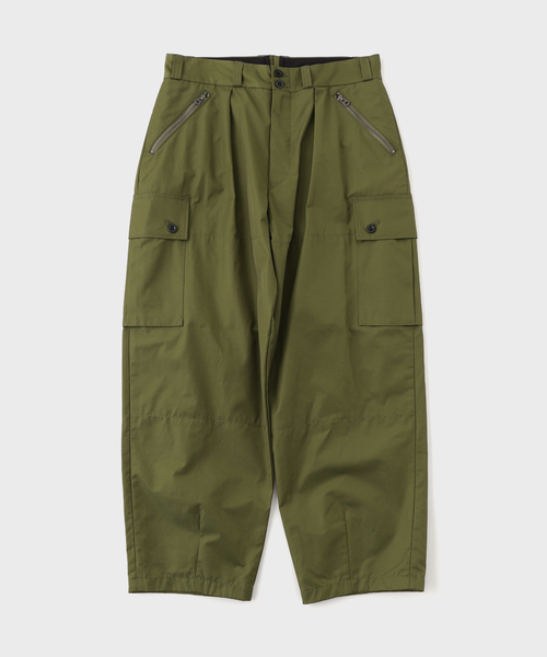 Ets.MATERIAUX(マテリオ)の「ETS.MATERIAUX(マテリオ) イタリアン アーミー マウンテン パンツ(カーゴパンツ・メンズ・ホワイト系その他/オリーブ・2/3)」の7枚目の写真
