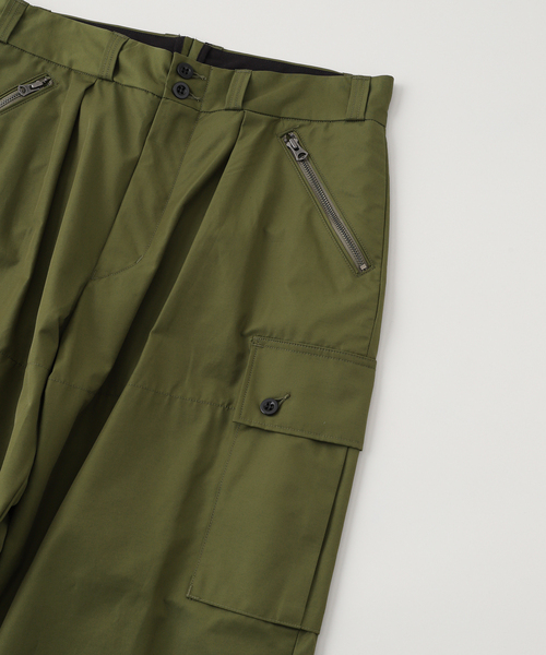 Ets.MATERIAUX(マテリオ)の「ETS.MATERIAUX(マテリオ) イタリアン アーミー マウンテン パンツ(カーゴパンツ・メンズ・ホワイト系その他/オリーブ・2/3)」の10枚目の写真