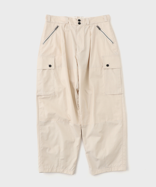 Ets.MATERIAUX(マテリオ)の「ETS.MATERIAUX(マテリオ) イタリアン アーミー マウンテン パンツ(カーゴパンツ・メンズ・ホワイト系その他/オリーブ・2/3)」の13枚目の写真
