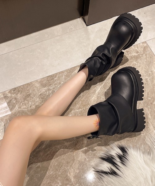 lilful（リルフル）の「厚底ショートエンジニアブーツ（ブーツ・レディース・ブラウン/ブラック・37/36/35）」の11枚目の写真