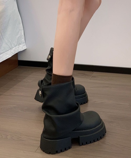 lilful（リルフル）の「厚底ショートエンジニアブーツ（ブーツ・レディース・ブラウン/ブラック・37/36/35）」の13枚目の写真