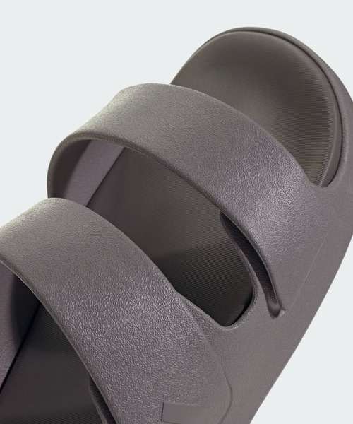 ☀︎PAL☀︎様グレー翌 ZNSORYサンダル / アディダス adidas（サンダル）｜adidas（アディダス